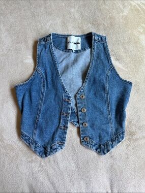 Fashion Nova M Denim Button-Front Vest - Blue